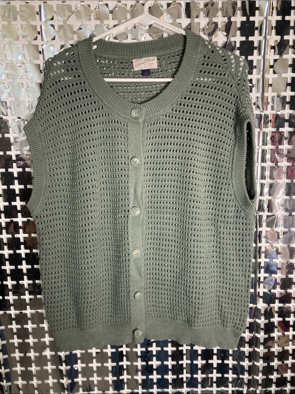 Universal Thread Sage Green Sleeveless Knit Button Cardigan